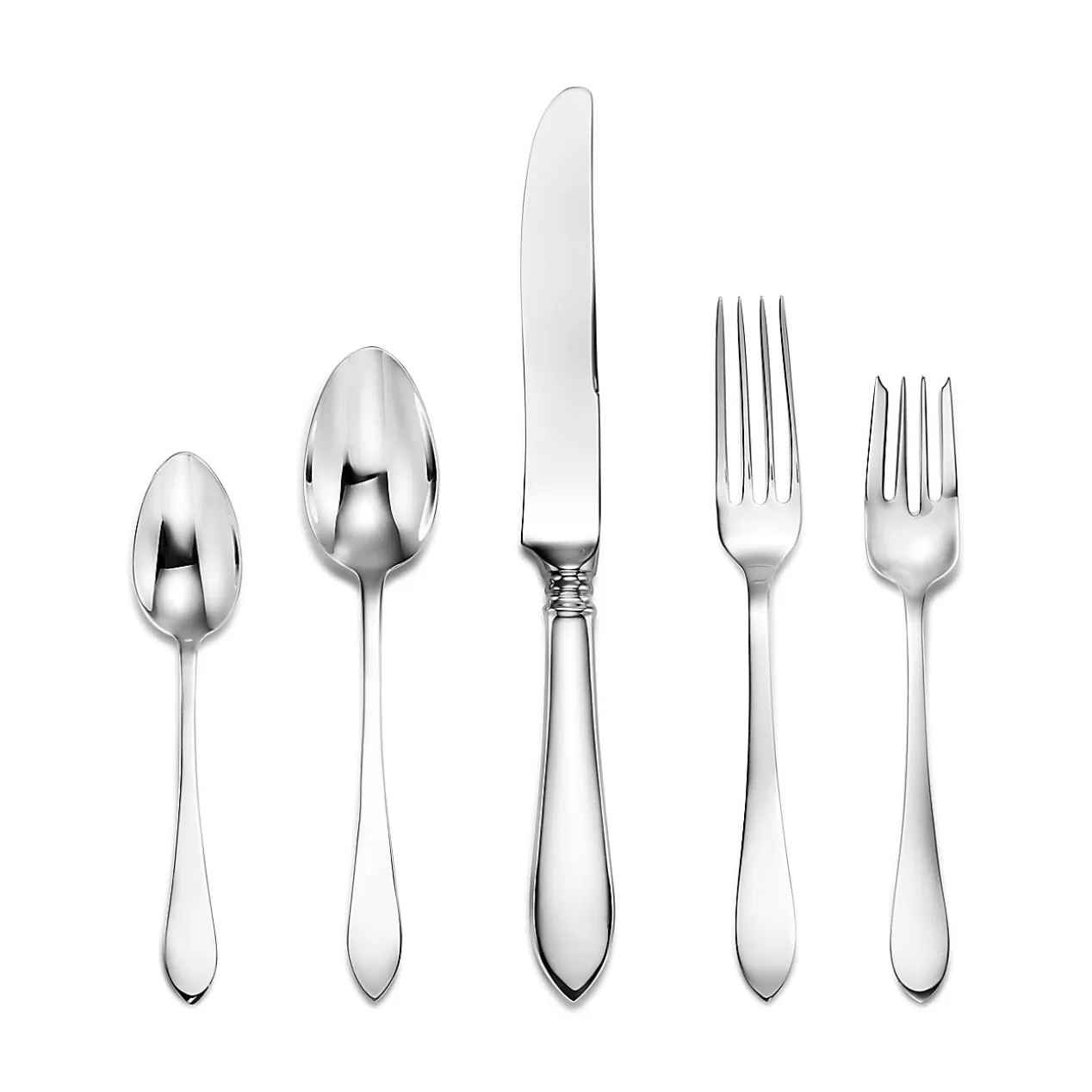 Tiffany & Co. Tableware^Faneuil five-piece flatware set in sterling silver. |